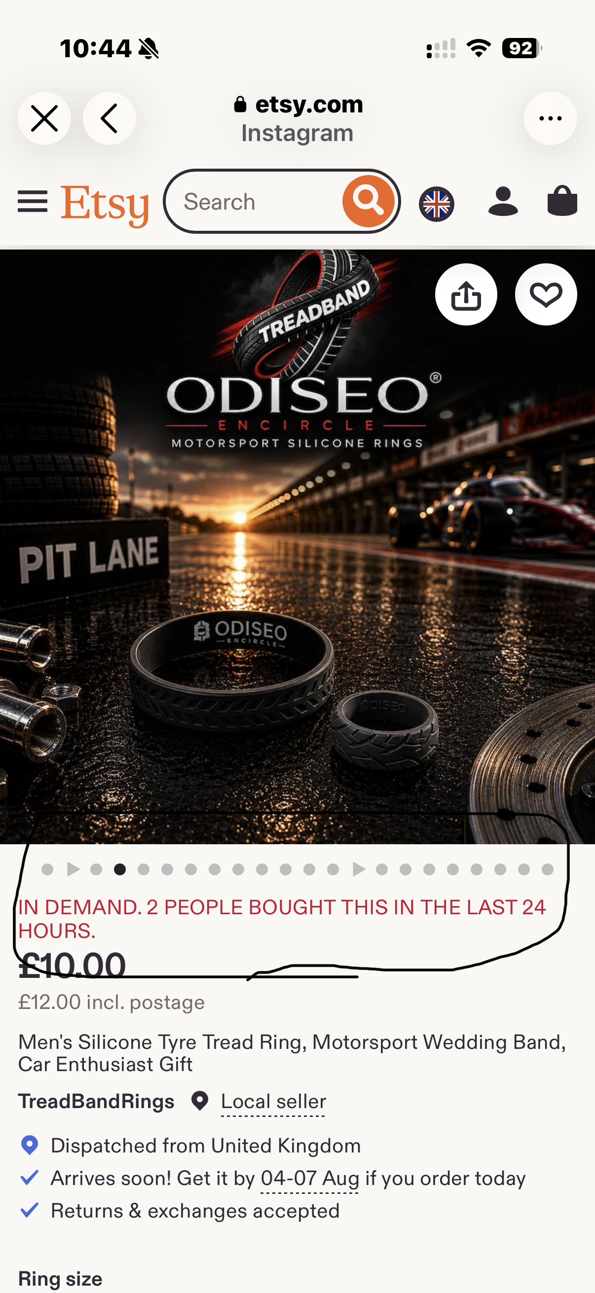 Odiseo Encircle Treadband ring featured in the Etsy shop